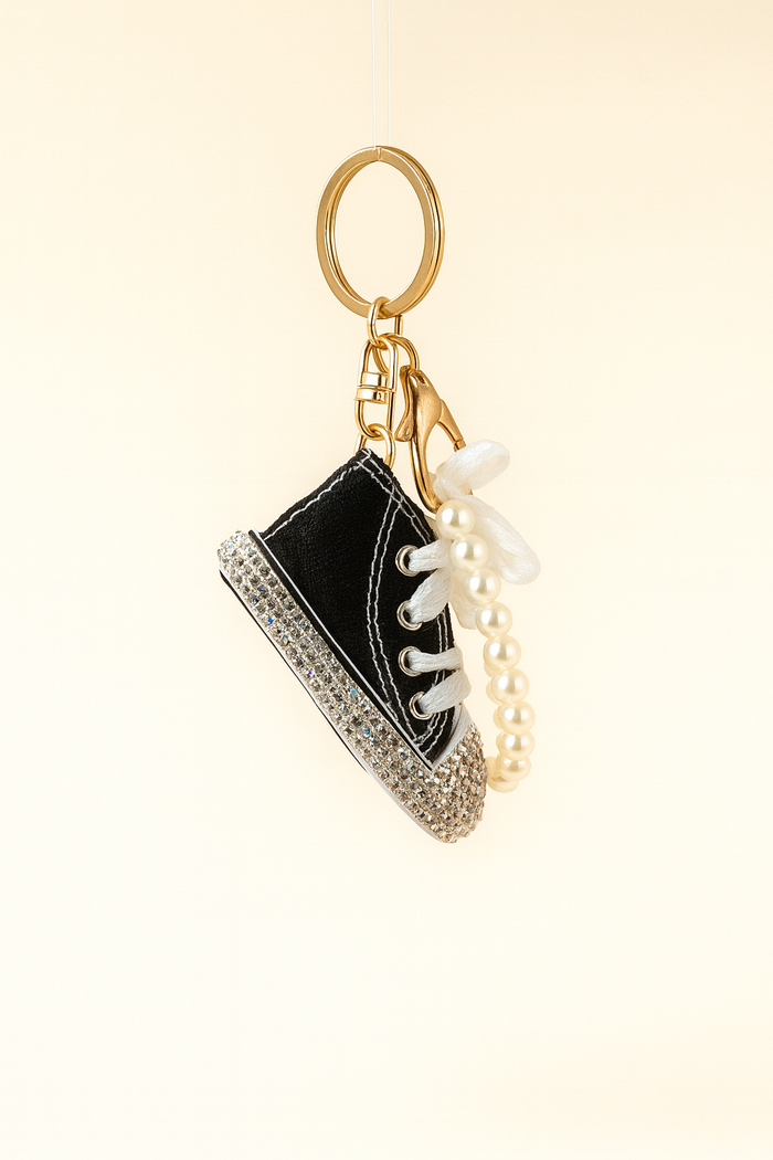 Pearl Mini Sneaker Charm